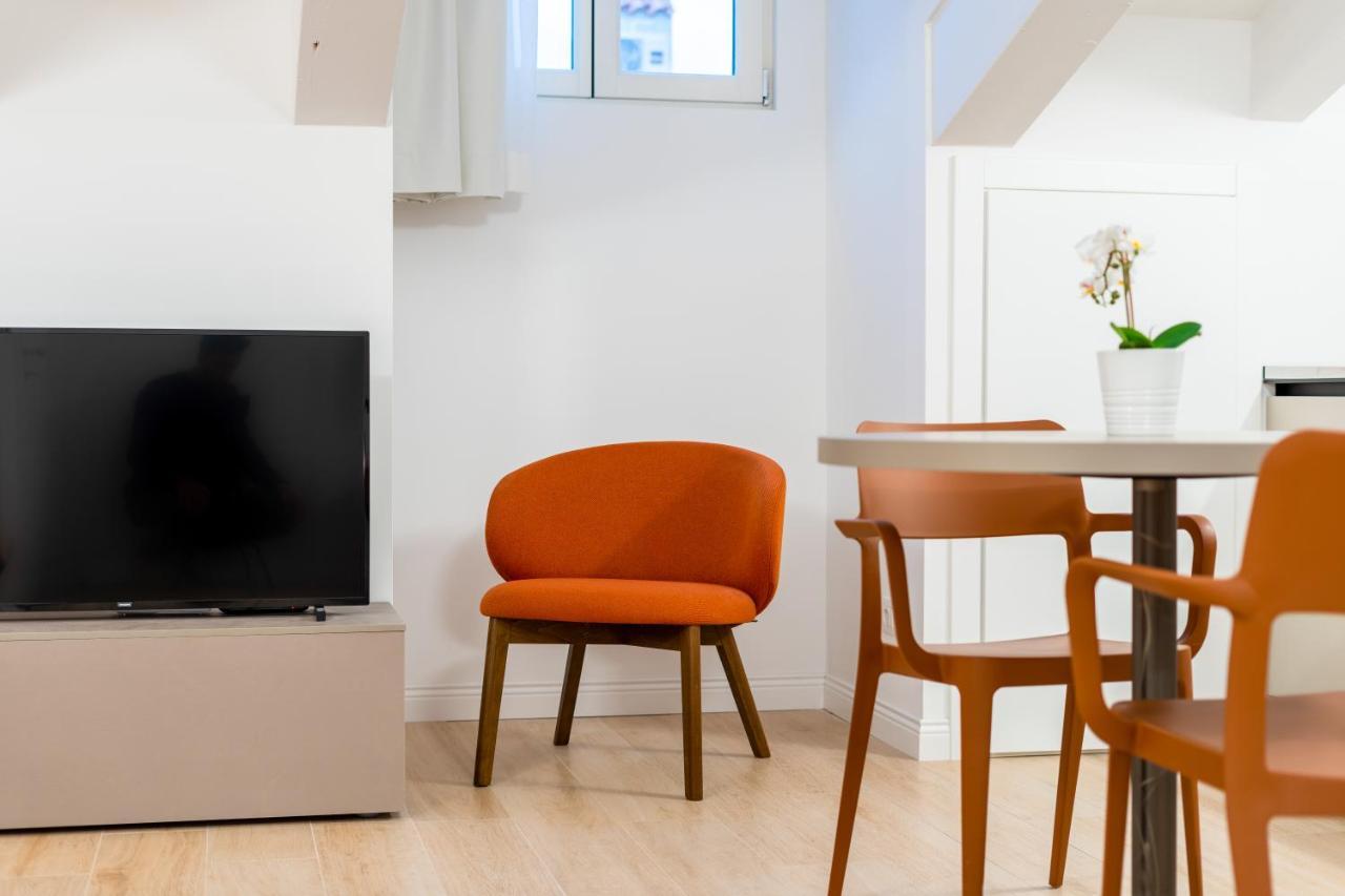 Domo Premium Apartments - Trieste Mazzini Εξωτερικό φωτογραφία